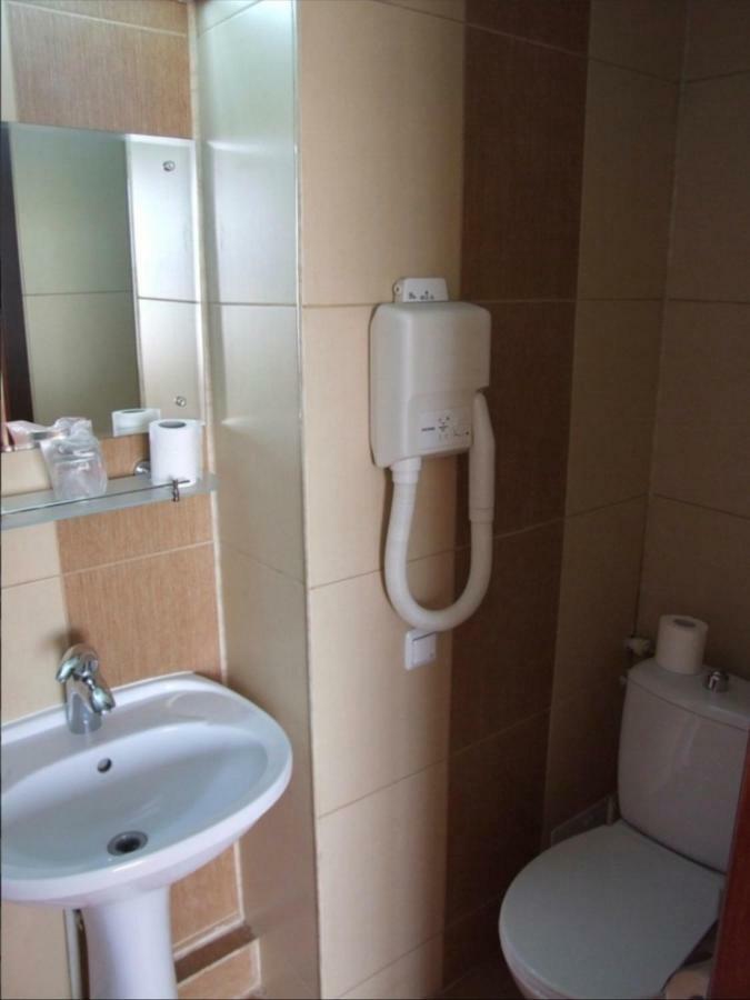 Plaisir Hotell Ploieşti Exteriör bild